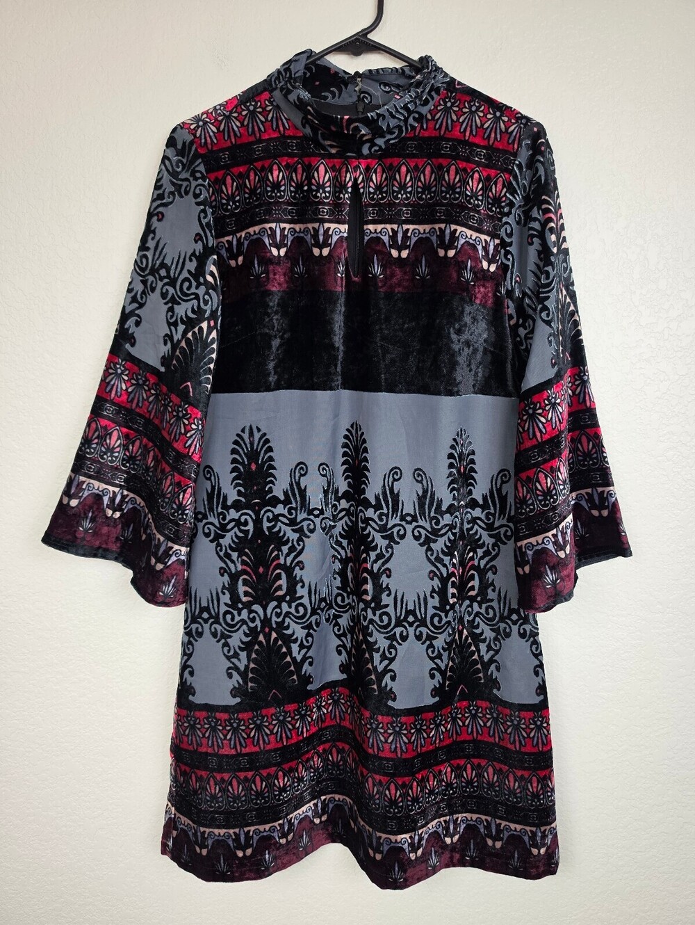 Nanette Lepore Velvet Patterned Dress Size 8